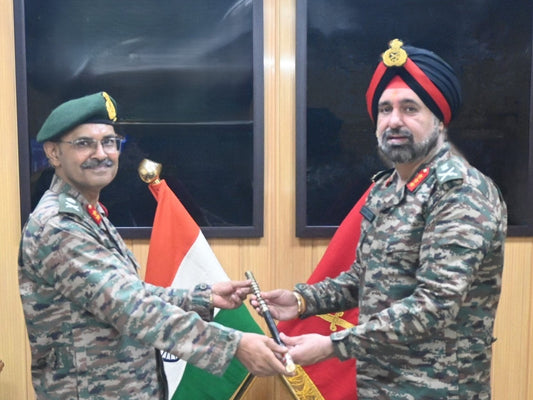 Lt Gen Pawan Chadha Takes Command of 111 Area, Strengthening Eastern Theatre Leadership