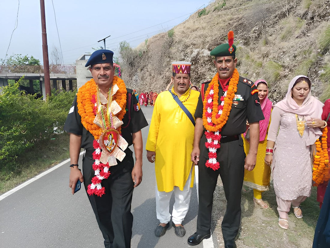 Brothers from Himachal Pradesh Retire Together from Indian Army After 30 and 26 Years of Duty