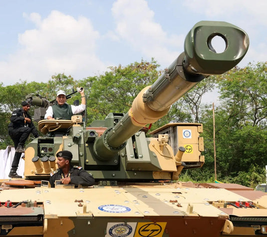 Raksha Mantri Leads Defence Committee Visit to DRDO Laboratory in Pune; Focus on Indigenous Defence Innovation