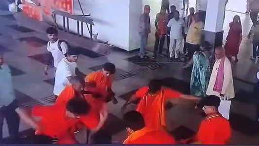 CRPF Jawan Attacked by Kanwariyas at Mirzapur Railway Station, Public Safety Concerns Raised