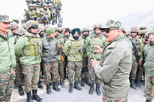 Lt Gen Hitesh Bhalla Assesses Combat Readiness in Ladakh Forward Areas