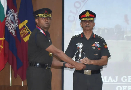 Lt Vishal Aggarwal Leads Young Officer Course at CME Pune, Achieves Silver Grenade Award