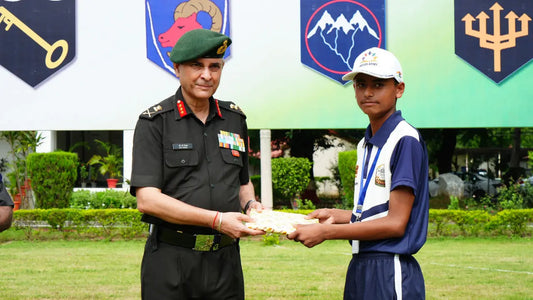 Lt Gen DG Misra Inspires Border Village Youth at National Integration Tour in Bareilly