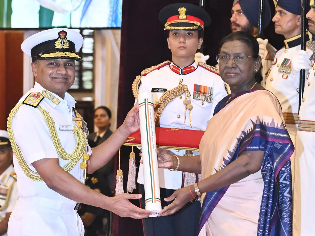 Admiral Krishna Swaminathan Awarded Param Vishisht Seva Medal by President Murmu