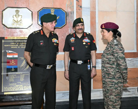 Gen Dhiraj Seth Felicitates Corps of Signals Team After Three Ladakh Peaks in 16 Days