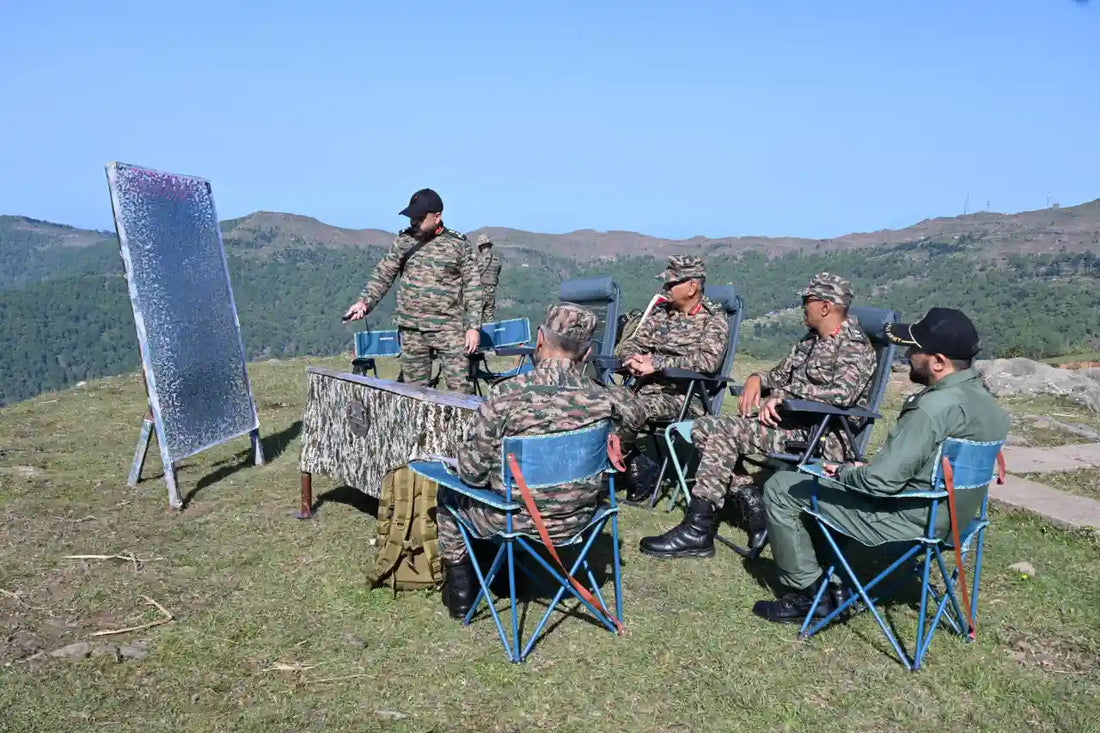 White Knight Corps Commander Reviews Counter-Terror Ops in Udhampur After 2 Terrorists Neutralised