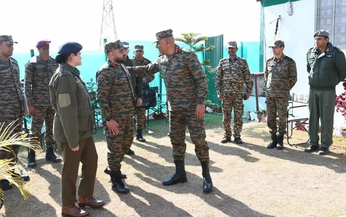 Lt Gen Pratik Sharma Evaluates Operational Readiness and Command Coordination at Joint Control Centre, Rampur