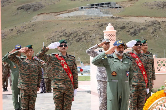 Air Chief Marshal Amar Preet Singh Honors Kargil War Heroes at Memorial