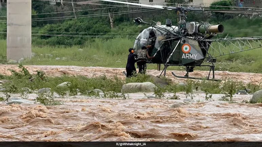 Indian Army Conducts Daring Helicopter Rescue of Boy Stranded by Floodwaters in Jammu and Kashmir's Rajouri