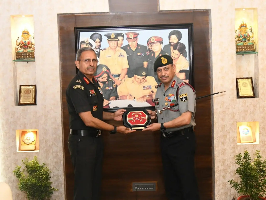 Senior Military Leaders Review Eastern Command's Operational Readiness: Lt Gen RC Tiwari Meets With Key Officers