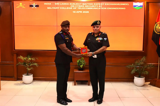Military Telecommunications College Demonstrates Advanced Technologies to Sri Lankan Delegation