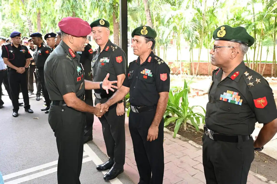 Lt Gen V Sreehari Relinquishes Command of Dakshin Bharat Area on Superannuation
