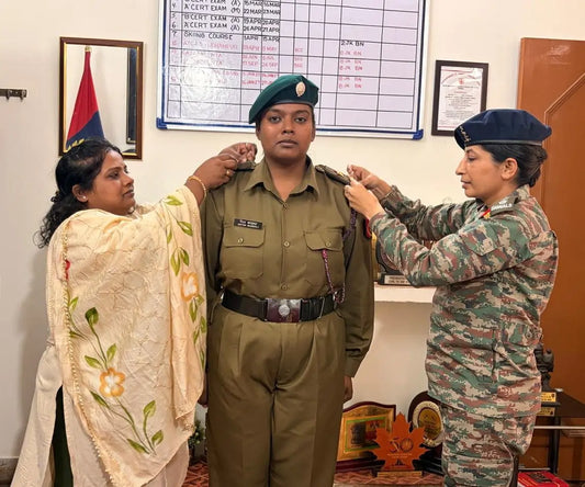 Jammu: Six CTOs of 8 J&K Girls Battalion NCC Elevated to Associate Officers