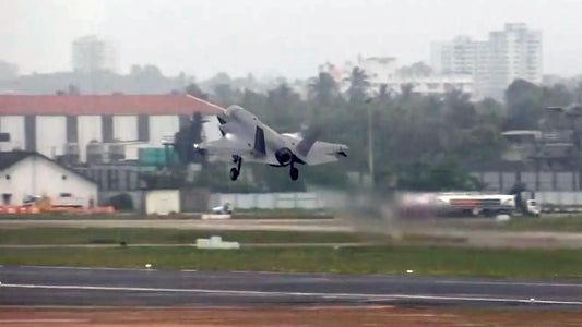 British F-35B Fighter Jet Leaves Kerala After Five-Week Emergency Landing