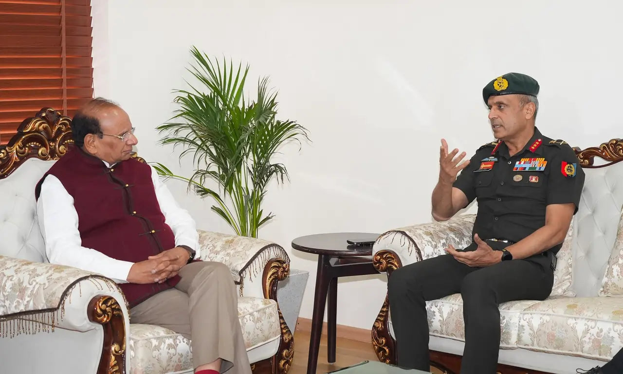 Lt Gen Virendra Vats and Ladakh LG Discuss Enhancements to NCC Programs