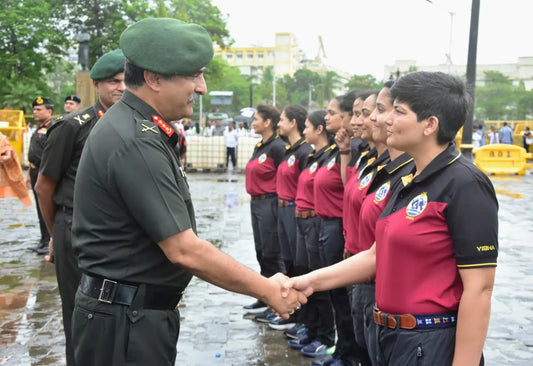 Lt Gen Rajesh Pushkar Commends Women Officers for Completing Historic Tri-Service Samudra Pradakshina Expedition