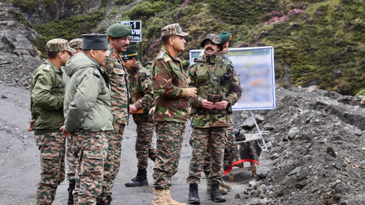Lt Gen Gambhir Singh Evaluates High-Altitude Preparedness of Indian Army's Gajraj Corps