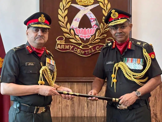 Lt Gen Balakrishnan Jayan Takes Over as Director General of Dental Services