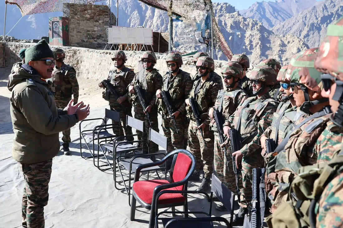 Lt Gen Hitesh Bhalla Evaluates Security Preparedness in Batalik and Kargil, Praises Troops' Dedication