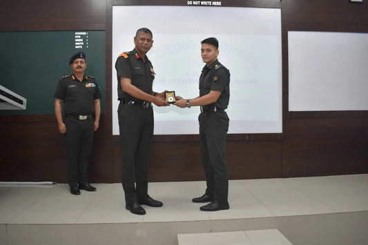 Captain Sandeep Singh Rawat Recognized as 'Best Student' at MCTE Mhow's Junior Officer Cipher Course Completion