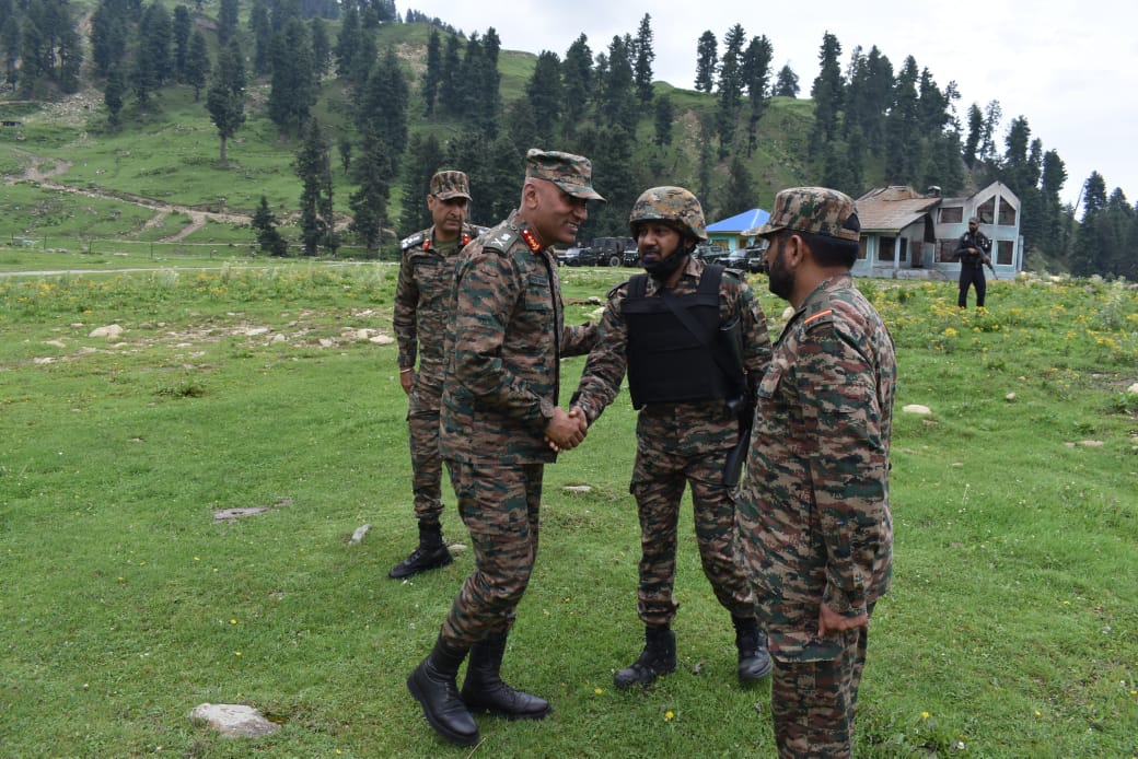 Lieutenant General Pratik Sharma Oversees Extended Counter-Terrorism Efforts in South Kashmir's Kulgam Forest