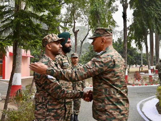 Lt Gen Pratik Sharma Evaluates Operational Readiness of Northern Command's Garud Division