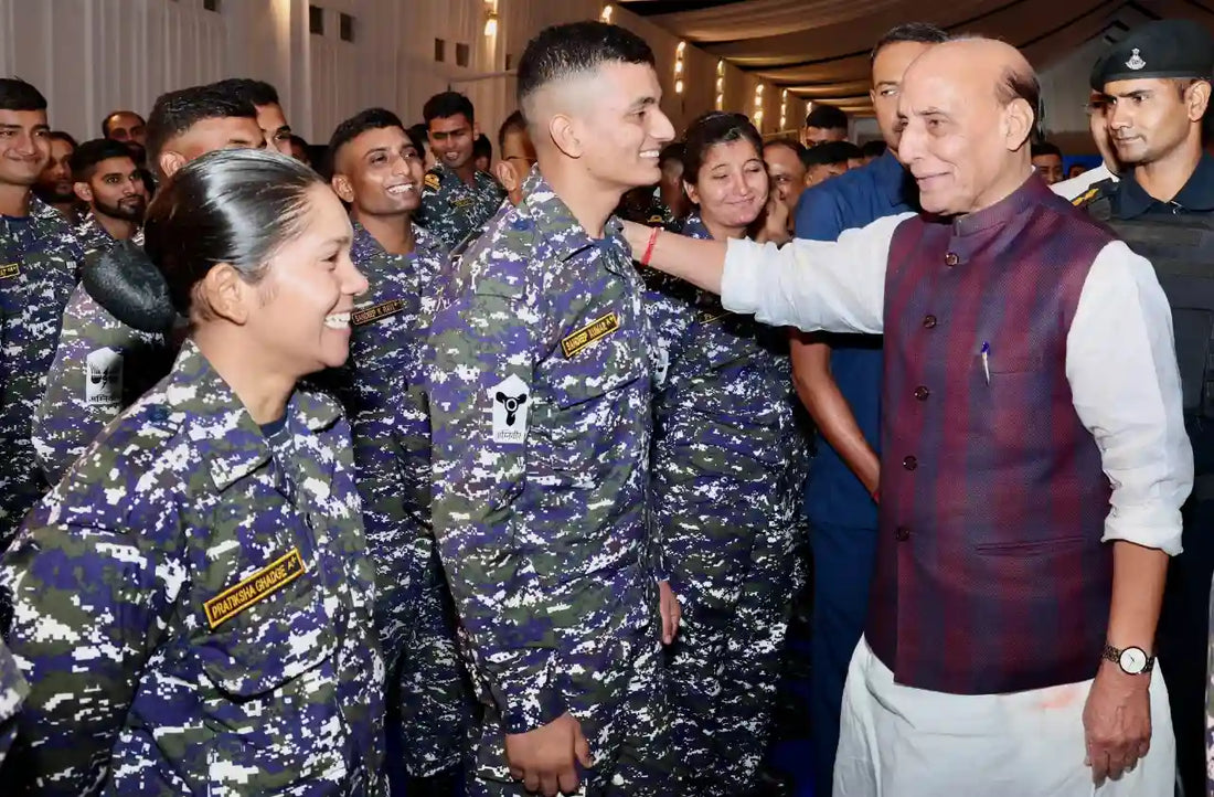 Rajnath Singh Joins Badakhana with Indian Navy Personnel in Visakhapatnam, Praises Indo-Pacific Role