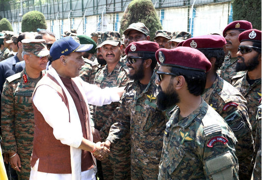 Defence Minister Met Garud Commandos from Operation Sindoor
