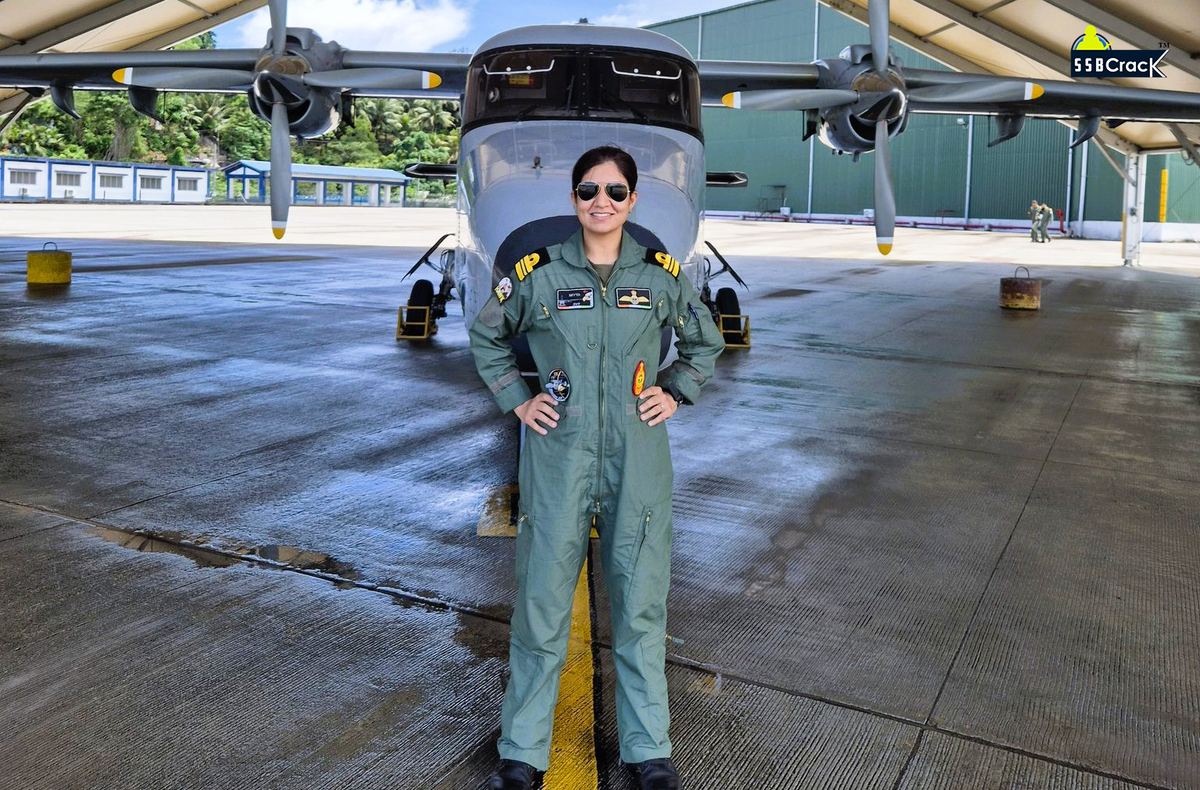 Meet Lt Cdr Divya Sharma, Indian Navy’s First Woman Qualified Flying I