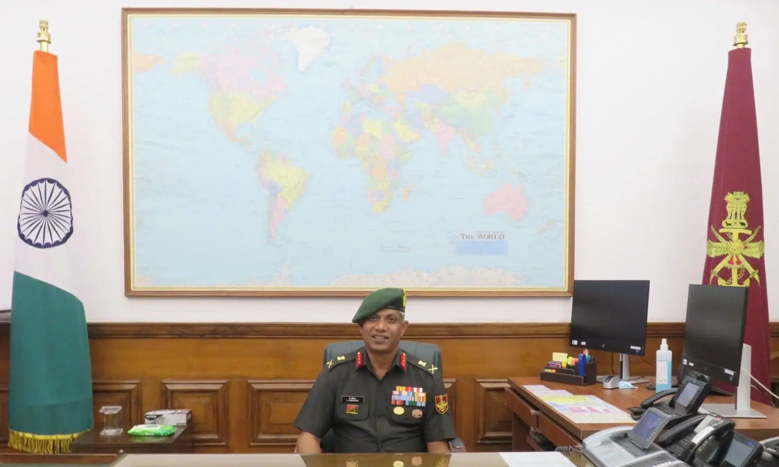 Lt Gen V Hariharan Takes Charge as DG, Defence Intelligence Agency