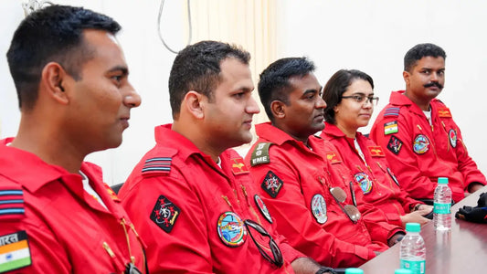 Sarang Team Enhances Aerobatic Display with Five-Helicopter Formation for NDA Parade