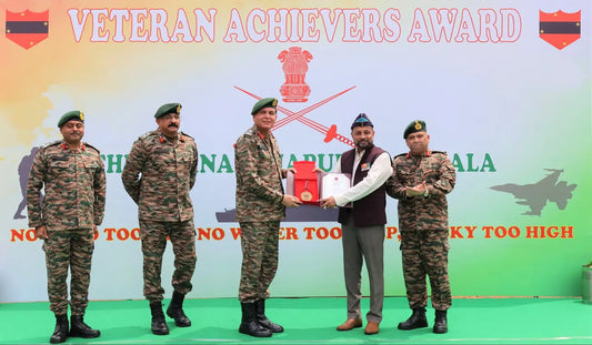Lt Gen Dhiraj Seth Recognizes Veteran Achievements at Pangode Military Station