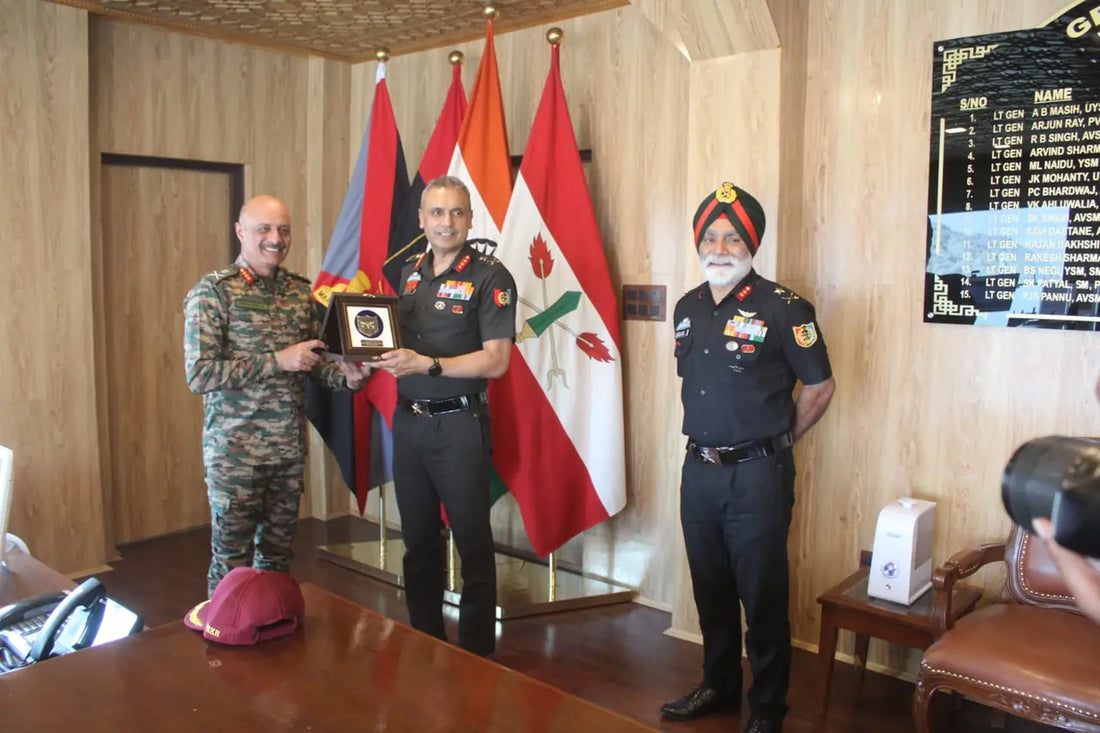 Lt Gen Virendra Vats and Lt Gen Hitesh Bhalla Discuss Strengthening NCC Initiatives in Ladakh