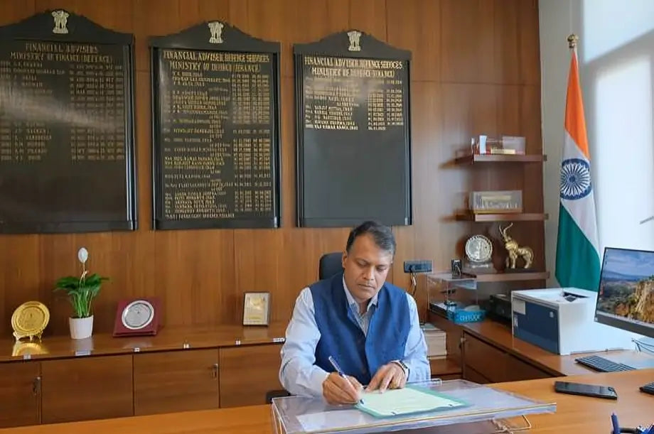 Vishvajit Sahay Takes Office as Secretary of Defence Finance in India's Defence Ministry