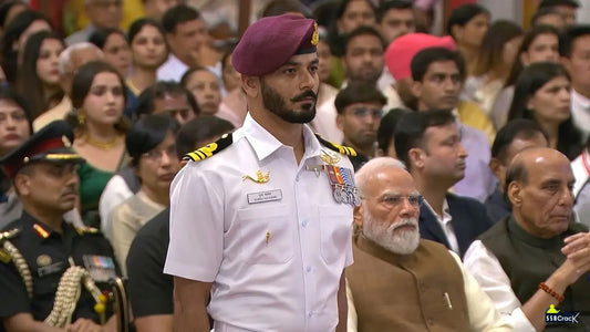 MARCOS Officer Lieutenant Commander Suraj Prashar Honored with Shaurya Chakra for Gallantry in Counter-Terror Operation