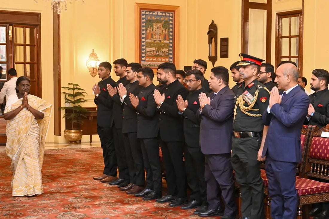 President Murmu Engages with MES Officer Trainees at Rashtrapati Bhavan