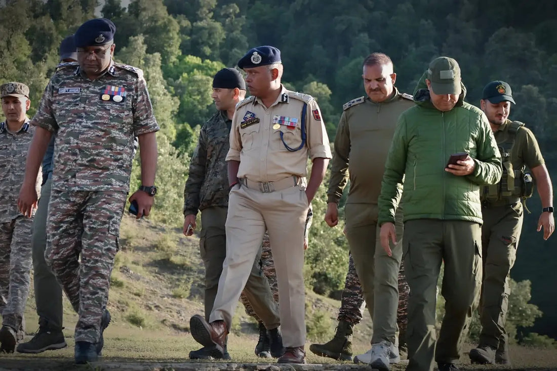 IG Amol V Homkar Evaluates Operation Sheruwali and Engages with Security Forces in Rajouri