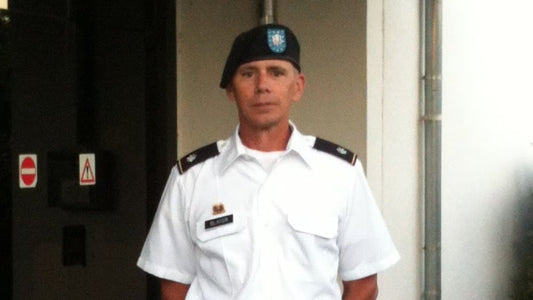 Retired U.S. Army Officer Pleads Guilty to Sharing Military Secrets with Ukrainian Woman Met Online
