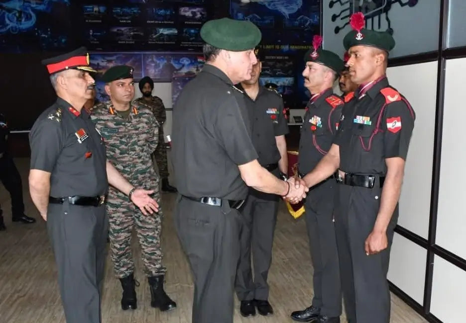 Lt Gen Dhiraj Seth Reviews Training Advancements at Mahar Regimental Centre