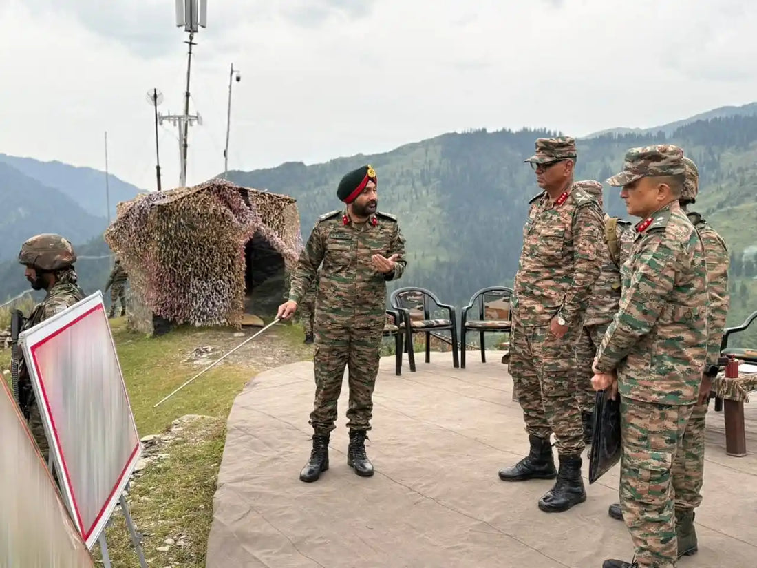White Knight Corps Commander Reviews Counter-Terrorism Operations in Poonch’s Surankote Sector