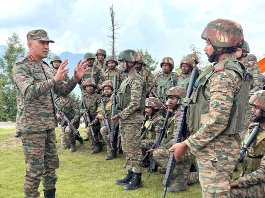 Lt Gen Pratik Sharma Assesses Security Measures and Readiness Along North Kashmir LoC