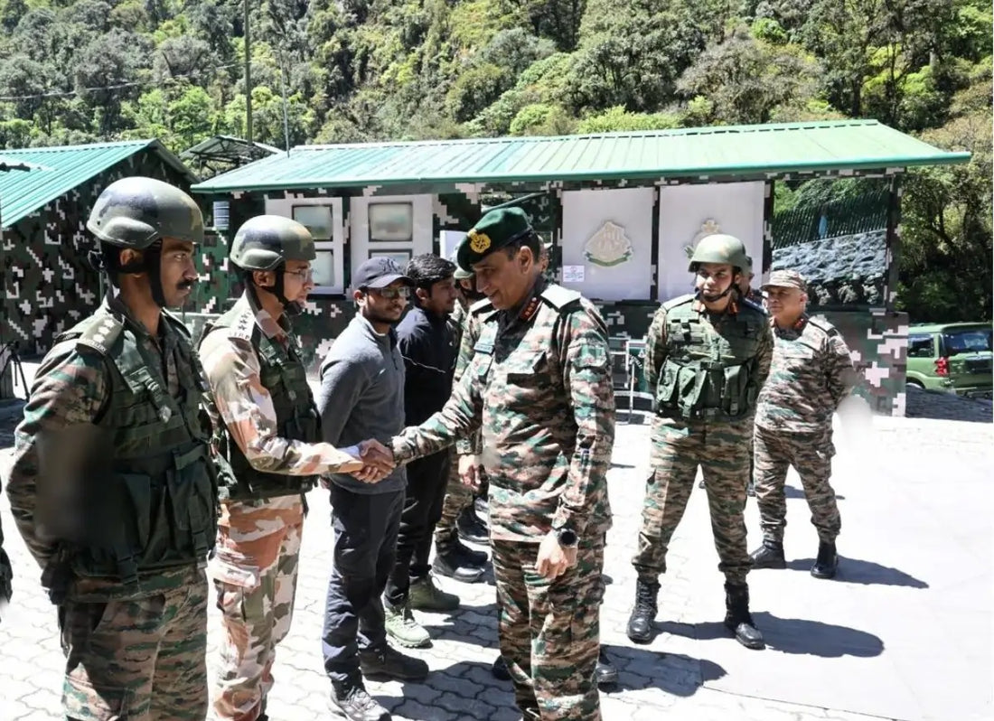 Lt Gen Girish Kalia Reviews Operational Readiness During Forward Areas Visit