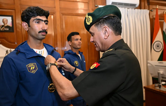 General Dhiraj Seth Honors Havildars Lakshay and Ujjwal Kumar Singh for Winning India's First Gold at World Rowing Cup