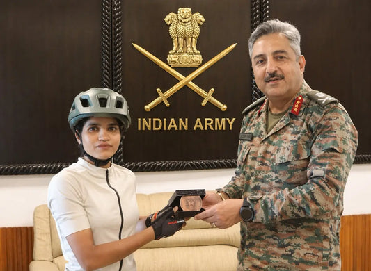 Aasha Malviya's 7,800 km Solo Cycling Journey Across India: Meets with Trishakti Corps Commander