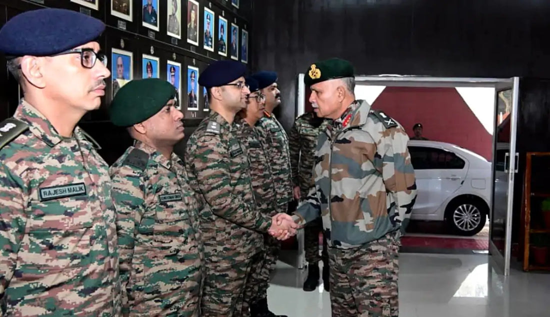 Lt Gen Ajay Chandpuria Assesses Vajra Corps' Operational Preparedness and Technological Advancements