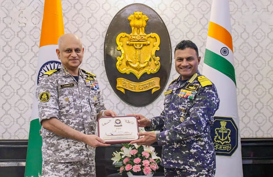 Indian Coast Guard and Navy Chiefs Discuss Strengthening Maritime Security